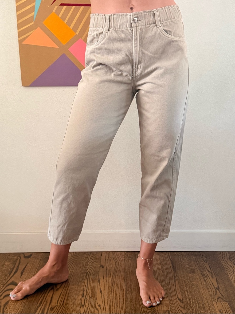 H&M Beige High-Rise Cropped Jeans
